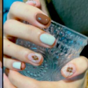2/$10 Press on Nails 💅!! Reusable 24 Pack - Bundle & Save